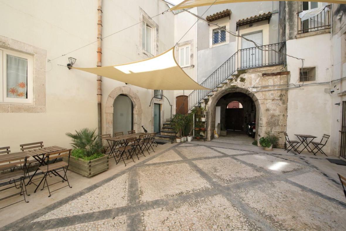 سيراكوزا Suite San Giuseppe 2 المظهر الخارجي الصورة